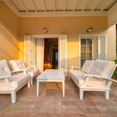 Portville Holiday Villas - Stella * غوجيك