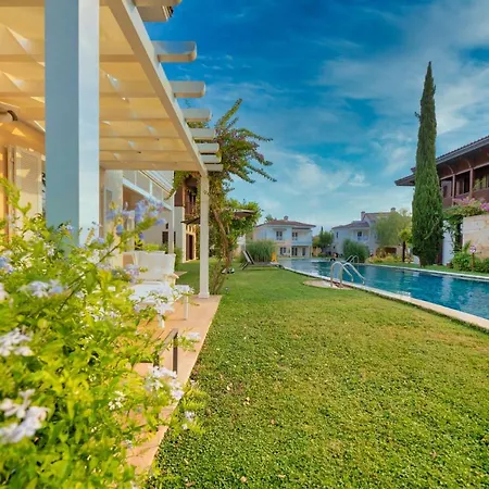 Portville Holiday Villas - Stella غوجيك