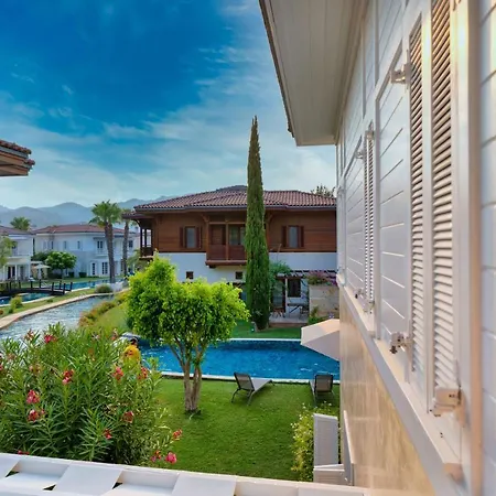 Portville Holiday Villas - Stella فيلة *