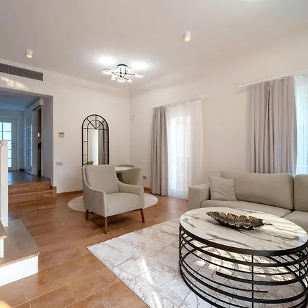 فيلة Portville Holiday Villas - Stella غوجيك