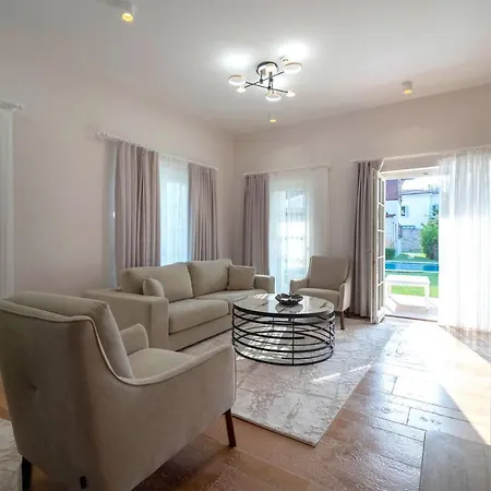 فيلة Portville Holiday Villas - Stella *